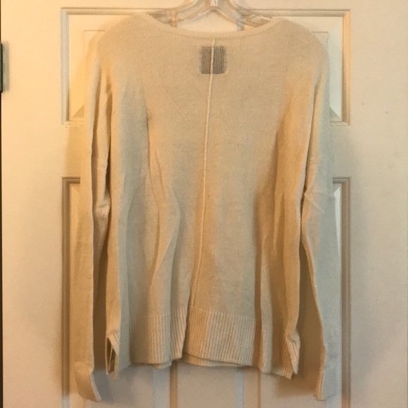 Abercrombie and Fitch Pullover Sweater - Picture 2 of 2